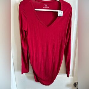 Women's Motherhood Long Sleeve Maternity Blouse Size Medium Red t-shirt NWT